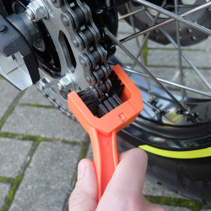 Motormount ketting onderhoud set voor motorfiets – kettingreiniger, kettingspray en borstel
